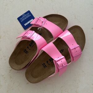 HOT PINK NBW NWT BIRKENSTOCKS SIZE 39